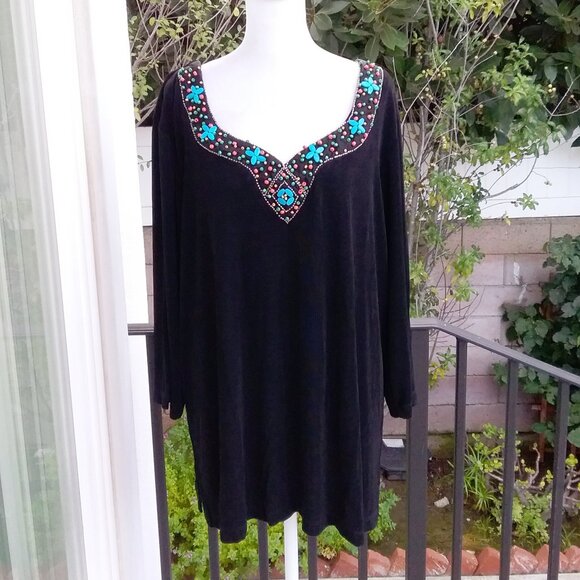 Slinky Brand Women XXL Petite Black Knit Top with Embellished Front Vintage - Picture 1 of 7